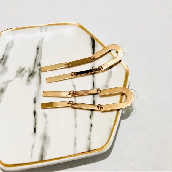 RHEA GOLD DANGLE U EARRINGS MINIMALIST CHIC BOUTIQ - Picture 5 of 6